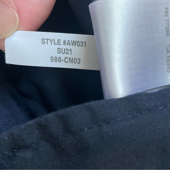 NWT J. Crew 4” Chino Shorts With Embroidered Hearts Navy Size 6. - Picture 8 of 9